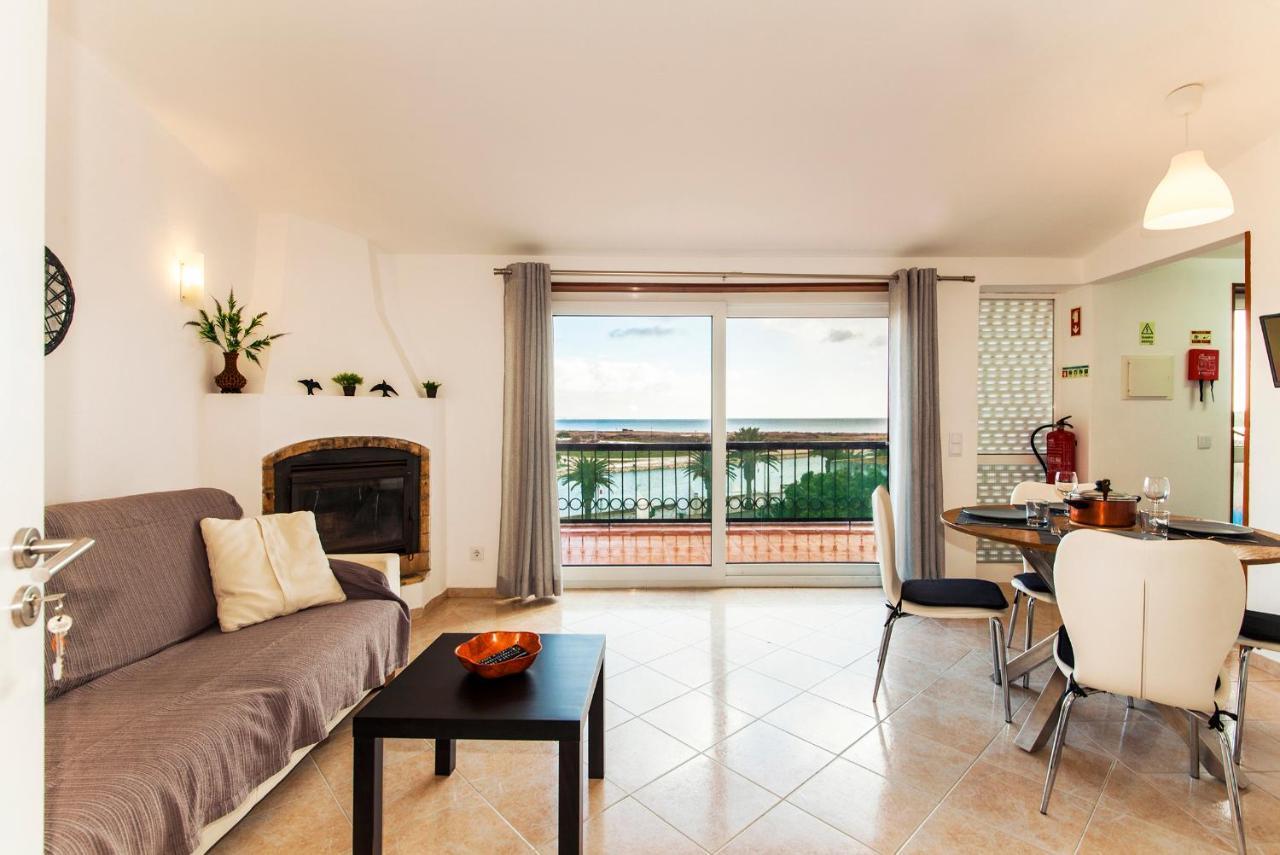 Apartamento de 60 m2, 2 quarto(s) e 1 banheiro(s) em Lagos Centro da cidade Exterior foto